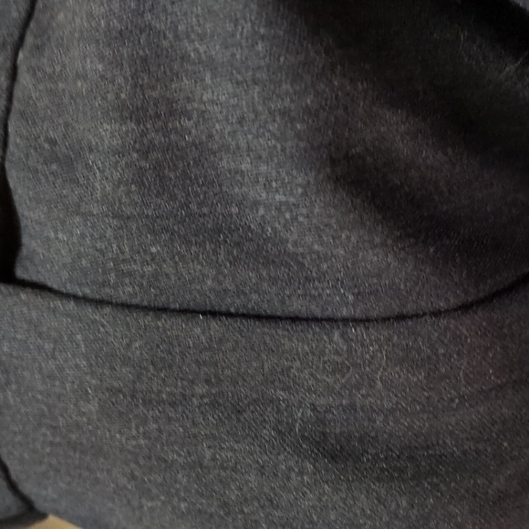 MaxMara Virgin Wool Gray Pleated Trousers Size 6 - Picture 10 of 10